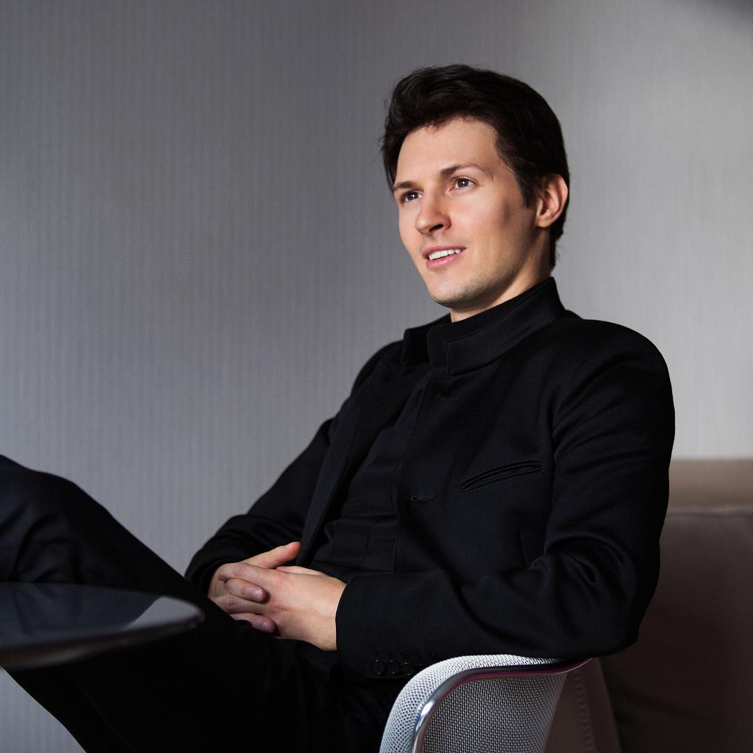 Mối quan hệ căng thẳng giữa Pavel Durov với Apple