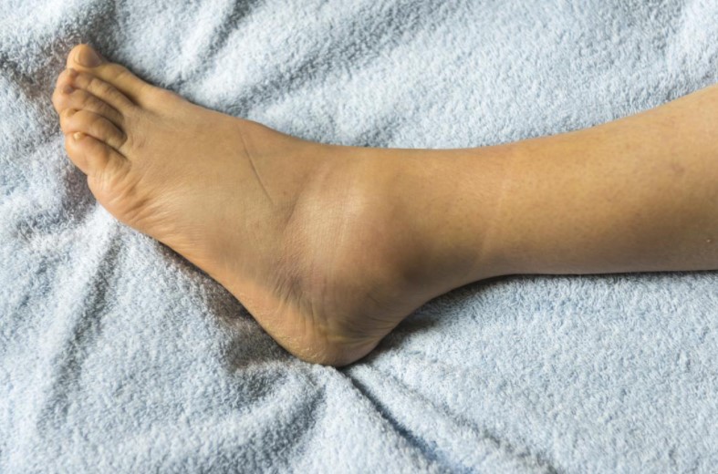 Xoa bóp bàn chân giúp các bộ phận của cơ thể được lưu thông máu