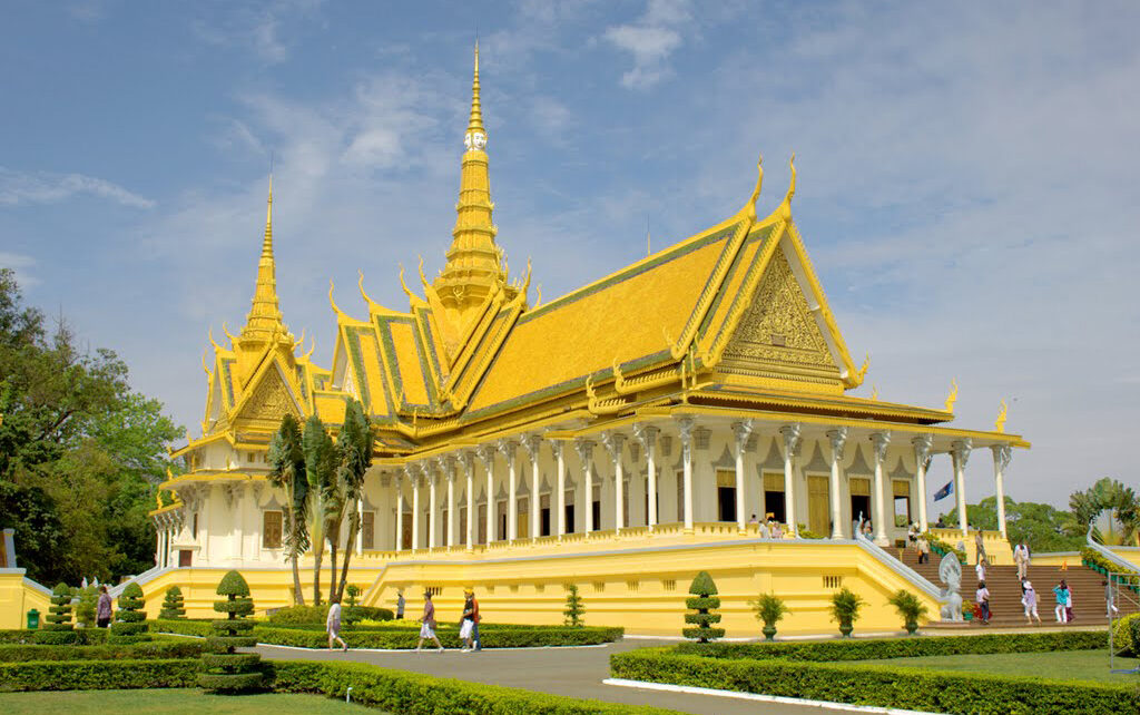 Trải nghiệm những địa điểm tham qua hấp dẫn ở Campuchia